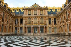 Версальский дворец главный вход фото 